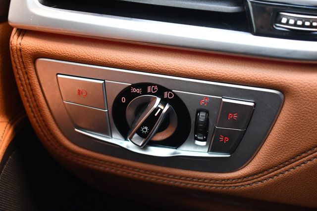 2018 BMW 7 Series 740i xDrive - 22981852 - 31