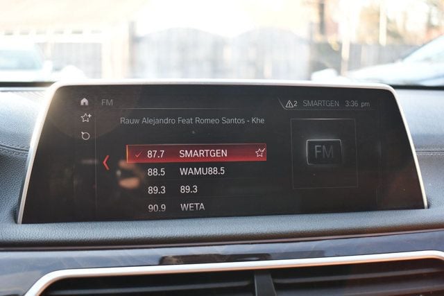 2018 BMW 7 Series 740i xDrive - 22981852 - 37