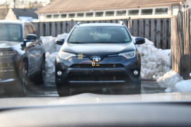 2018 BMW 7 Series 740i xDrive - 22981852 - 42