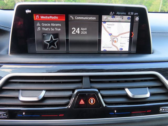 2018 BMW 7 Series 740i xDrive - 22996273 - 42