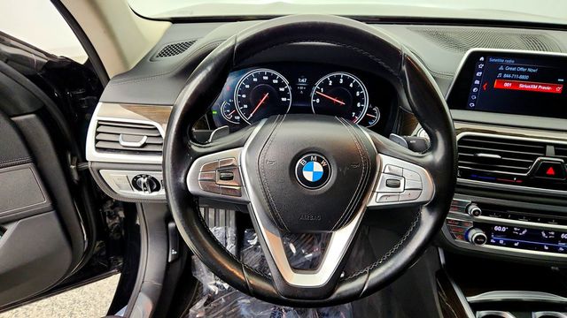 2018 BMW 7 Series 740i xDrive - 23097115 - 13
