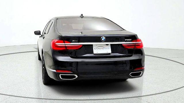 2018 BMW 7 Series 740i xDrive - 23097115 - 5