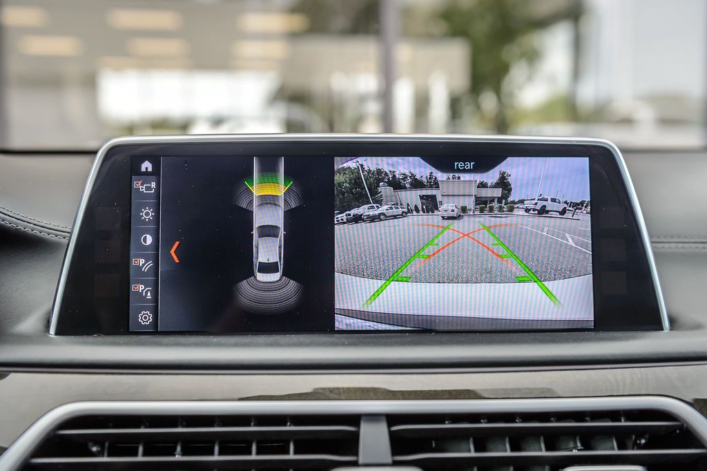 2018 BMW 7 Series 740i xDRIVE M SPORT - NAV - BLUETOOTH - BACKUP CAM - CARBON CORE - 22915195 - 18