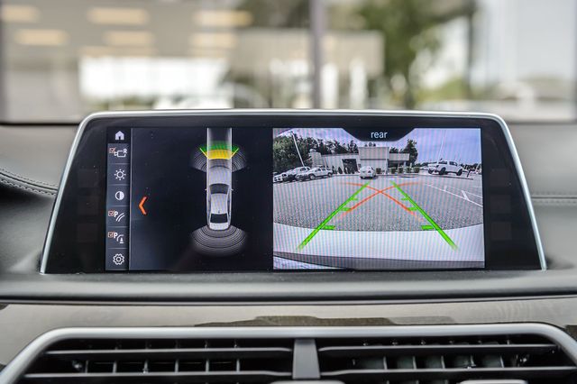 2018 BMW 7 Series 740i xDRIVE M SPORT - NAV - BLUETOOTH - BACKUP CAM - CARBON CORE - 22915195 - 18