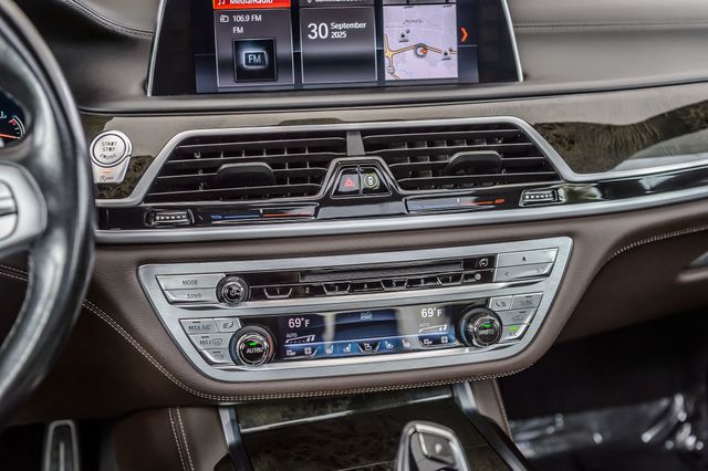 2018 BMW 7 Series 740i xDRIVE M SPORT - NAV - BLUETOOTH - BACKUP CAM - CARBON CORE - 22915195 - 30