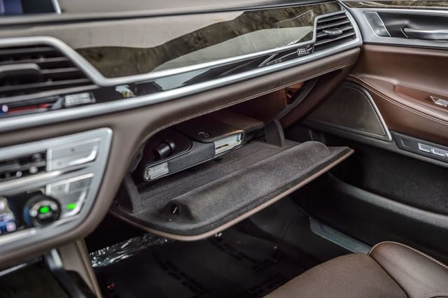 2018 BMW 7 Series 740i xDRIVE M SPORT - NAV - BLUETOOTH - BACKUP CAM - CARBON CORE - 22915195 - 36