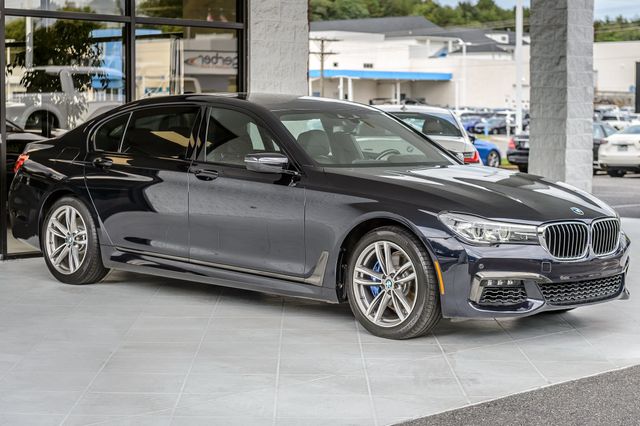 2018 BMW 7 Series 740i xDRIVE M SPORT - NAV - BLUETOOTH - BACKUP CAM - CARBON CORE - 22915195 - 3