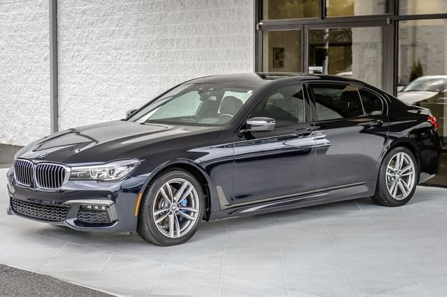 2018 BMW 7 Series 740i xDRIVE M SPORT - NAV - BLUETOOTH - BACKUP CAM - CARBON CORE - 22915195 - 5