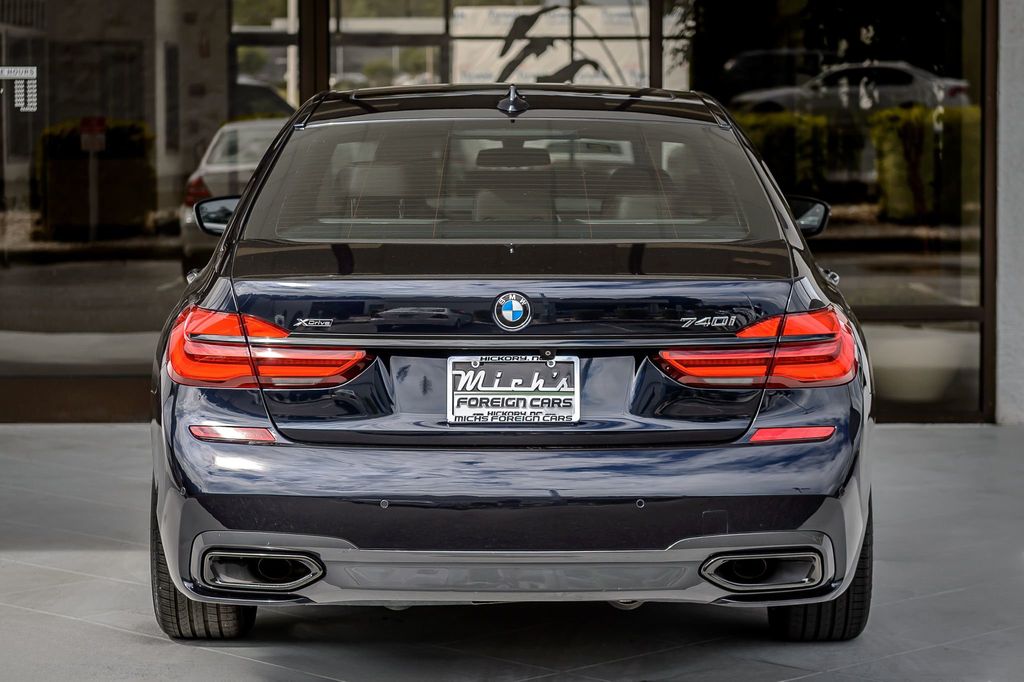 2018 BMW 7 Series 740i xDRIVE M SPORT - NAV - BLUETOOTH - BACKUP CAM - CARBON CORE - 22915195 - 7