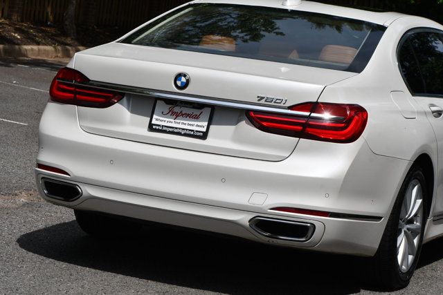 2018 BMW 7 Series 750i - 22862608 - 11