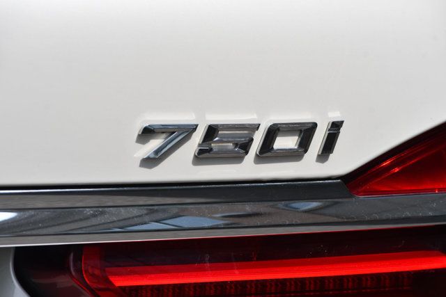 2018 BMW 7 Series 750i - 22862608 - 13