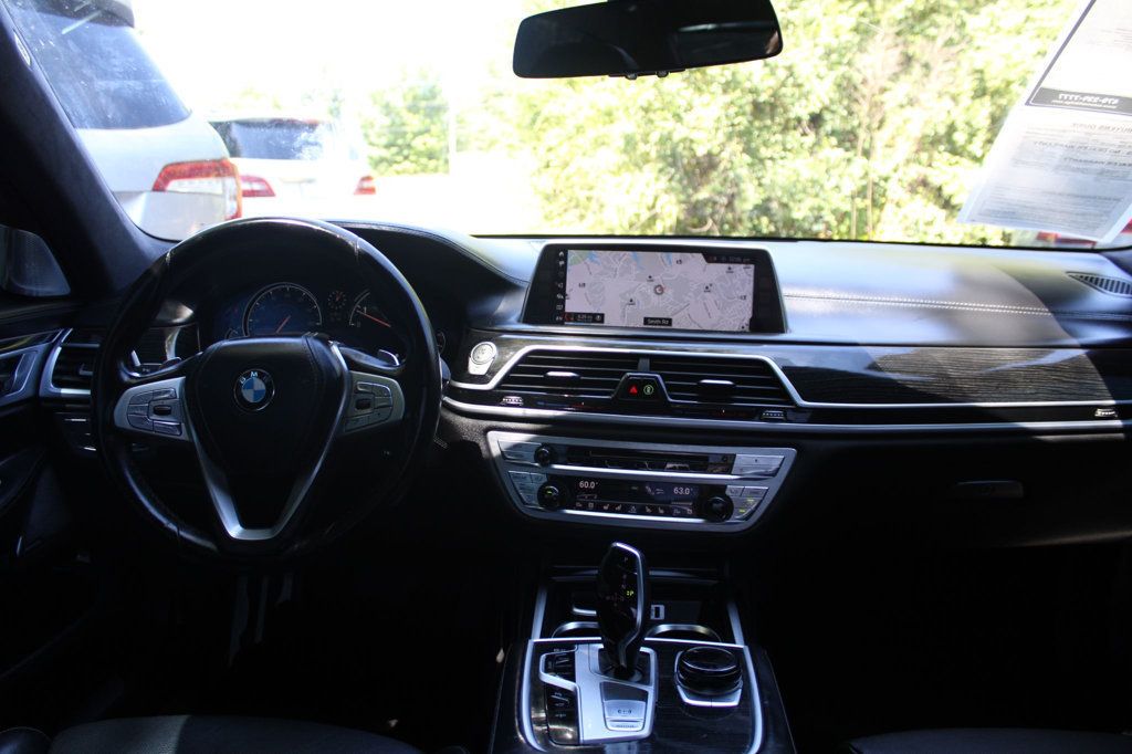 2018 Bmw 750i Sedan photo 7