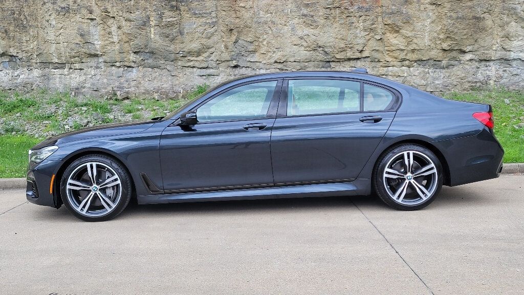 2018 BMW 7 Series 750i w/M Sport Package - 22407857 - 1