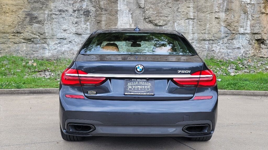 2018 BMW 7 Series 750i w/M Sport Package - 22407857 - 3