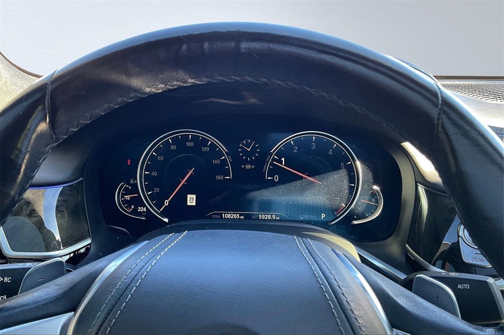 2018 Bmw 750i / B7 xDrive Sedan photo 23