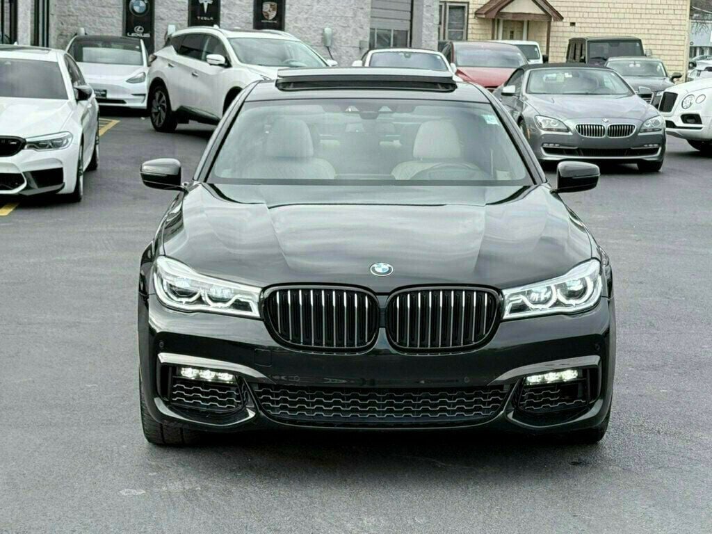 2018 BMW 7 Series 750i xDrive - 22682570 - 12