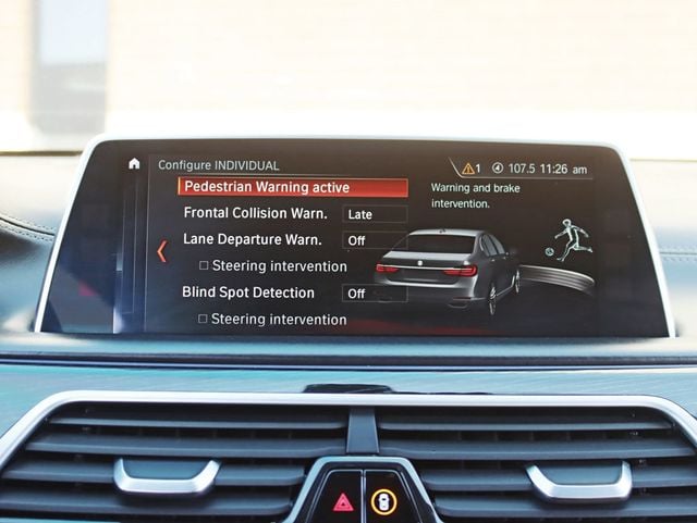 2018 BMW 7 Series 750i XDrive M-Sport - 22997460 - 21