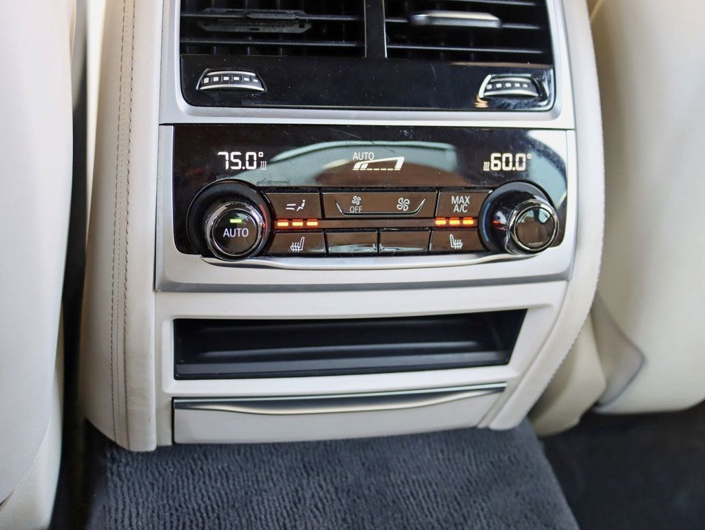 2018 BMW 7 Series 750i XDrive M-Sport - 22997460 - 25