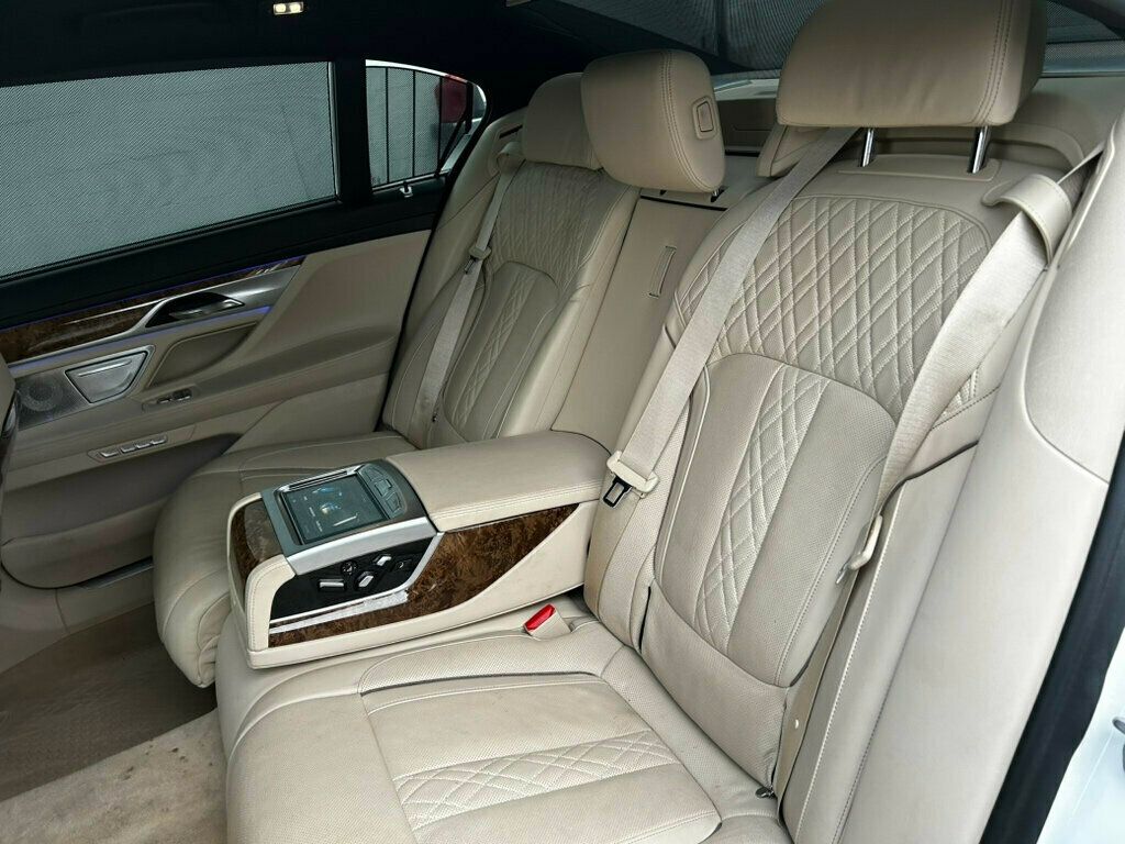 2018 BMW 7 Series LocalTrade/MSRP$121795/AutobahnPkg/DriverAssistancePkg/M-SportPK - 22949867 - 12