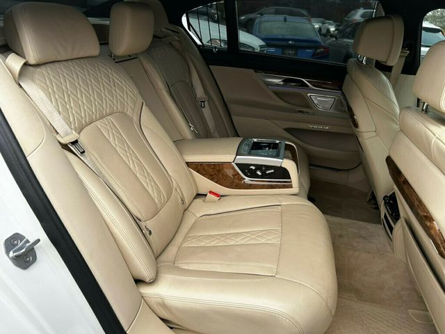 2018 BMW 7 Series LocalTrade/MSRP$121795/AutobahnPkg/DriverAssistancePkg/M-SportPK - 22949867 - 19