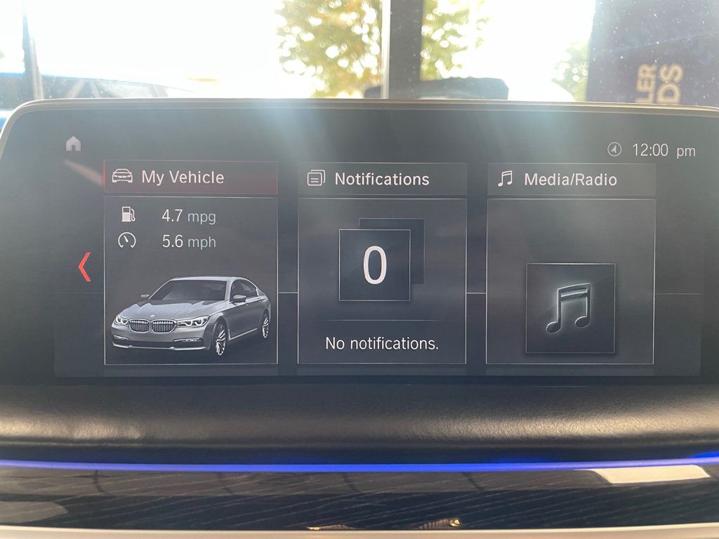 2018 BMW 7 Series M760i xDrive - 23074330 - 40