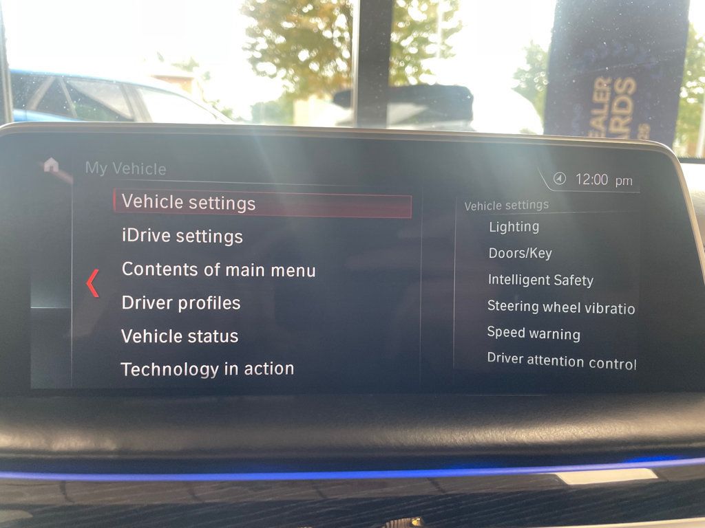 2018 BMW 7 Series M760i xDrive - 23074330 - 42