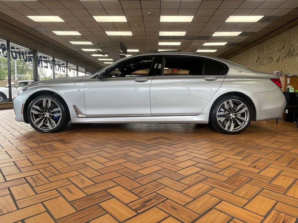 2018 BMW 7 Series M760i xDrive - 23074330 - 4