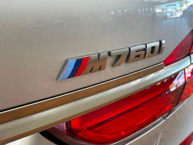 2018 BMW 7 Series M760i xDrive - 23074330 - 57