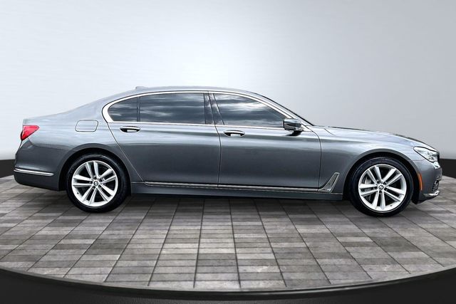 2018 BMW 7 Series xDrive - 23022516 - 7