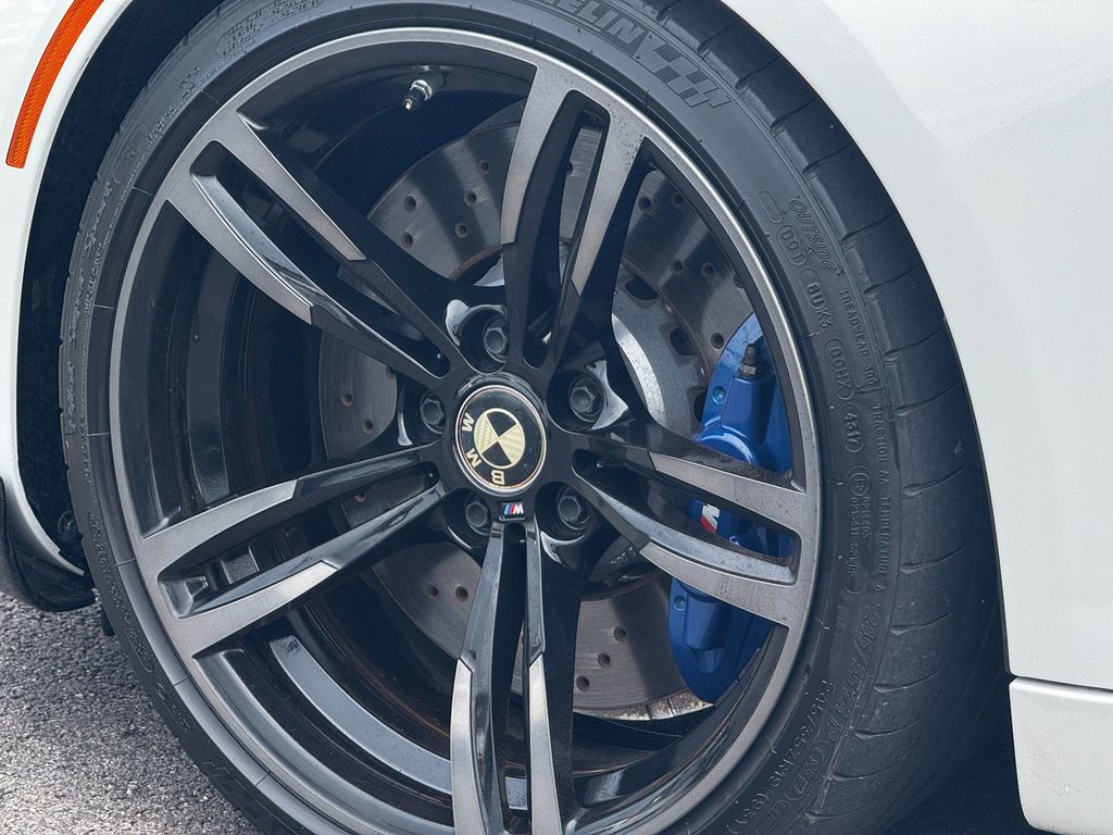 2018 BMW M2  - 23038647 - 11