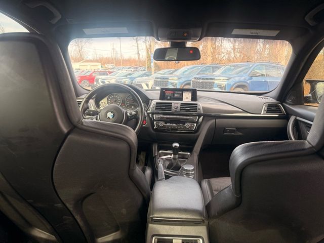 2018 BMW M3 Base - 22988953 - 21