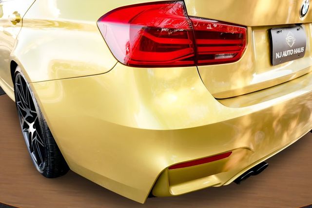 2018 BMW M3 Base - 23009384 - 14
