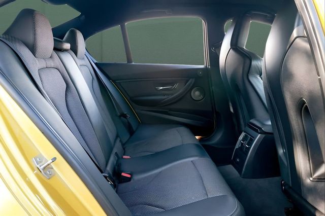 2018 BMW M3 Base - 23009384 - 24