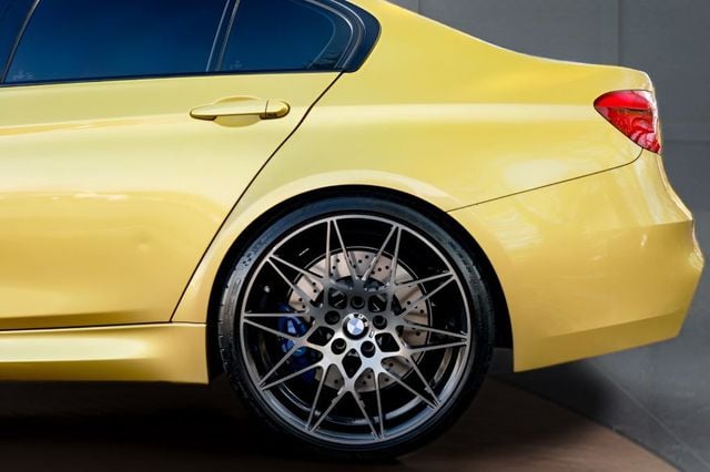 2018 BMW M3 Base - 23009384 - 7