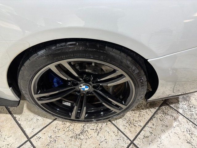 2018 BMW M4 Base - 22746976 - 24