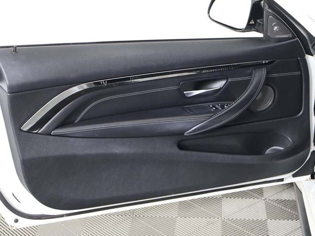 2018 BMW M4 Base - 22914173 - 22