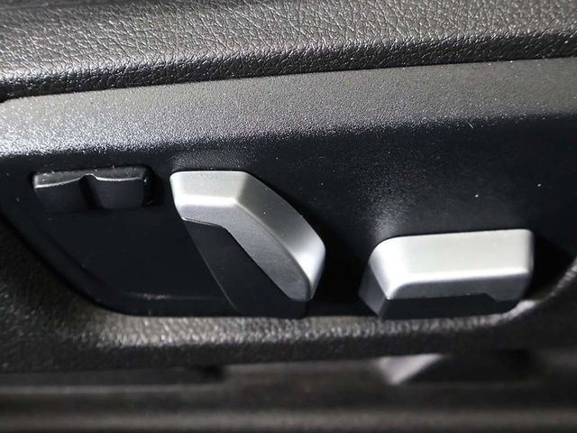 2018 BMW M4 Base - 22914173 - 31