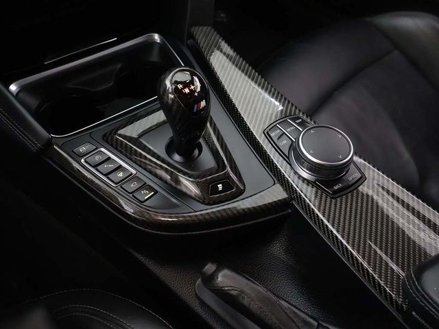 2018 BMW M4 Base - 22914173 - 50