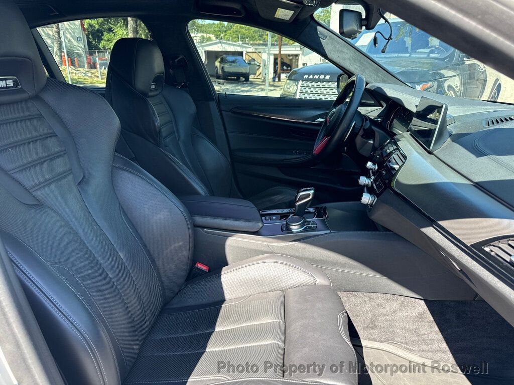 BMW M5  photo 16