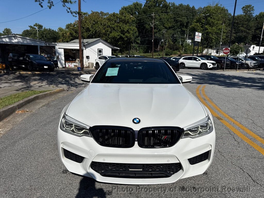 BMW M5  photo 2