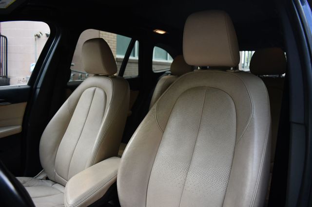 2018 BMW X1 sDrive28i Sports Activity Vehicle - 23076079 - 14