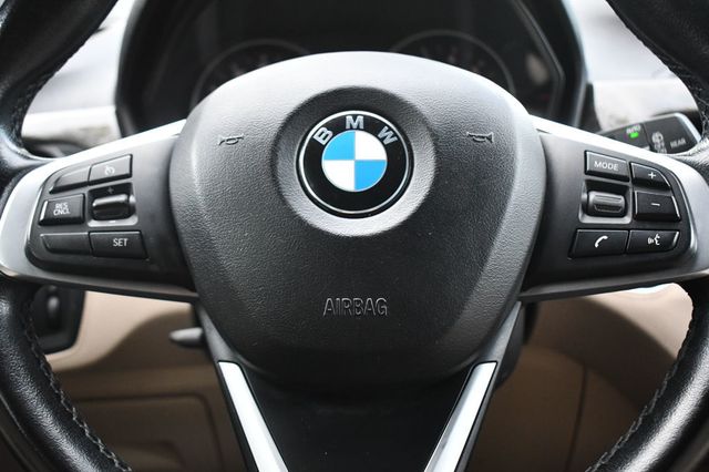 2018 BMW X1 sDrive28i Sports Activity Vehicle - 23076079 - 17