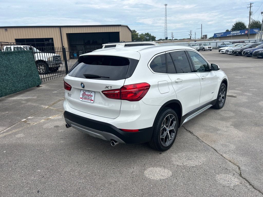 2018 Bmw X1 sDrive28i photo 2
