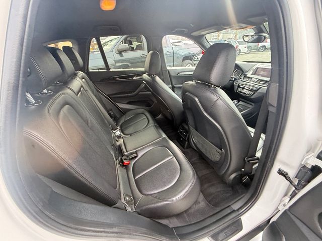 2018 BMW X1 sDrive28i Sports Activity Vehicle - 22983892 - 19