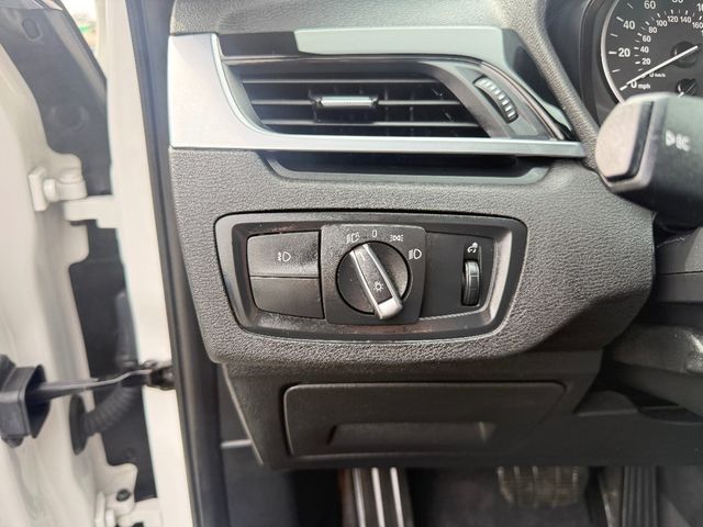 2018 BMW X1 sDrive28i Sports Activity Vehicle - 22983892 - 20