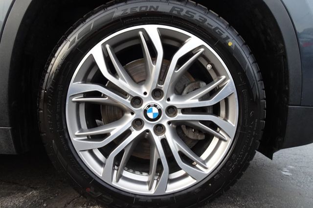 2018 BMW X1 sDrive28i Sports Activity Vehicle - 22943208 - 9