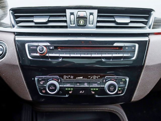 2018 BMW X1 xDrive28i Sports Activity Vehicle - 22961387 - 19