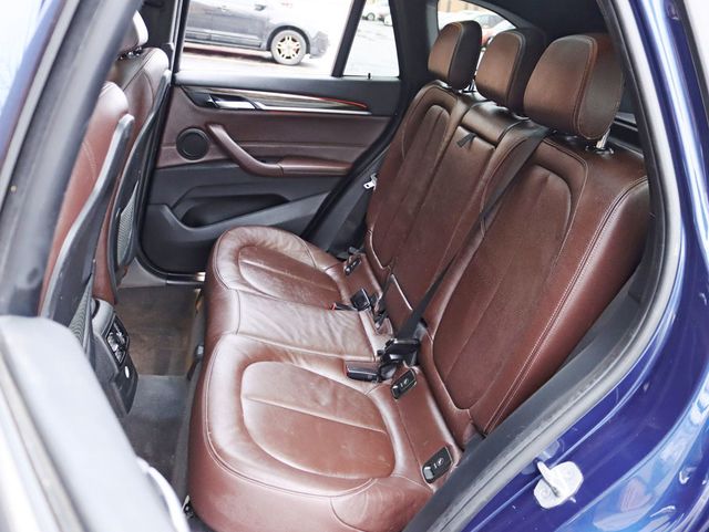 2018 BMW X1 xDrive28i Sports Activity Vehicle - 22961387 - 23