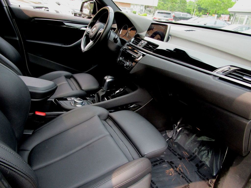 2018 BMW X1 xDrive28i Sports Activity Vehicle - 22861687 - 13