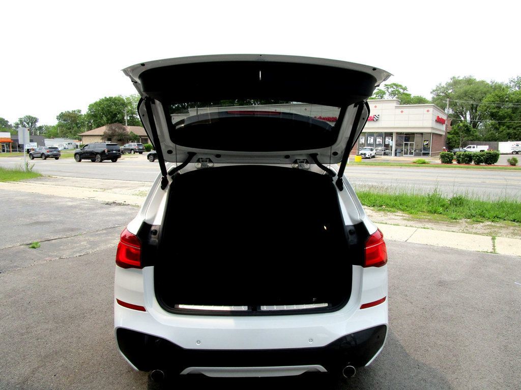 2018 BMW X1 xDrive28i Sports Activity Vehicle - 22861687 - 29